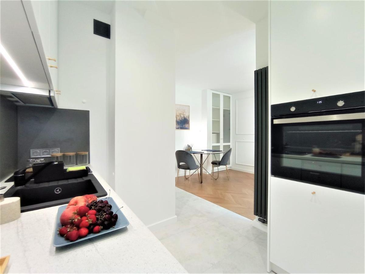 Mki Apartments - Chmielna 73 C B&B Warsaw City Center Apartment 외부 사진